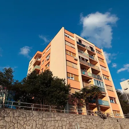 Apartment New Studio Toretta Free Street P & Sea View